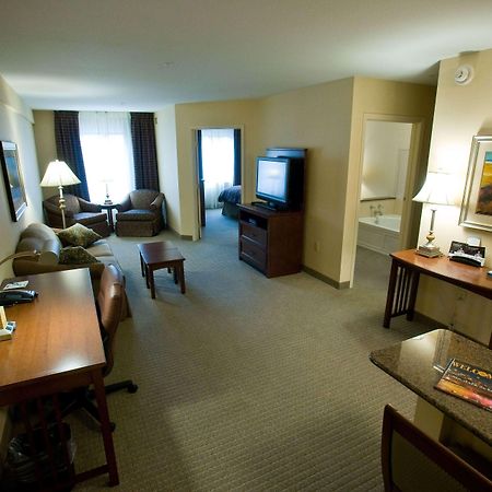 Hawthorn Suites By Wyndham Williamsville Buffalo Airport Room photo