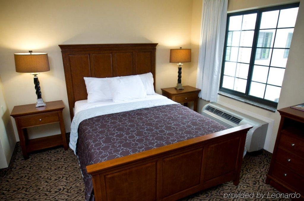 Hawthorn Suites By Wyndham Williamsville Buffalo Airport Room photo